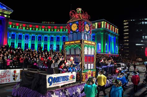 Parade of Lights .